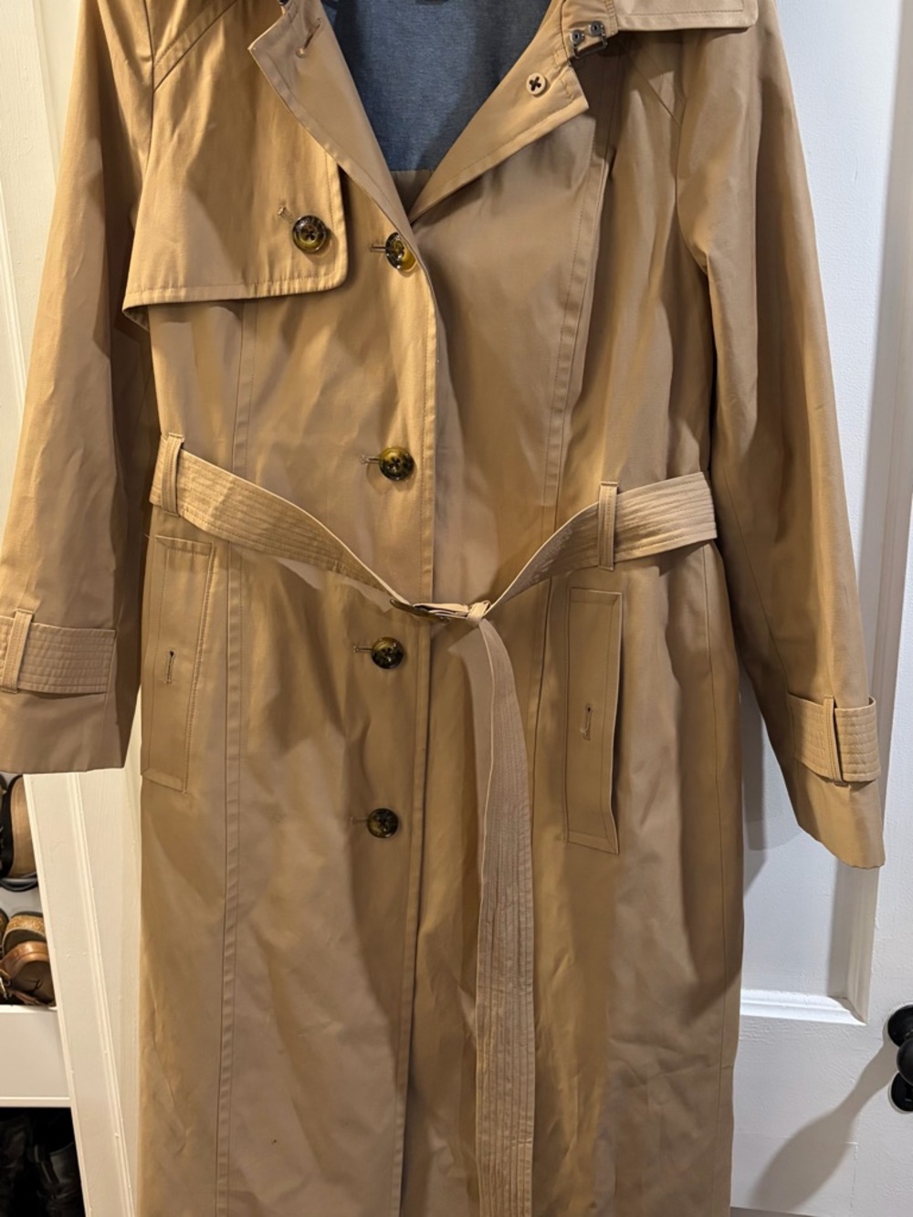 London Fog Classic Tan Trench Coat with Belt